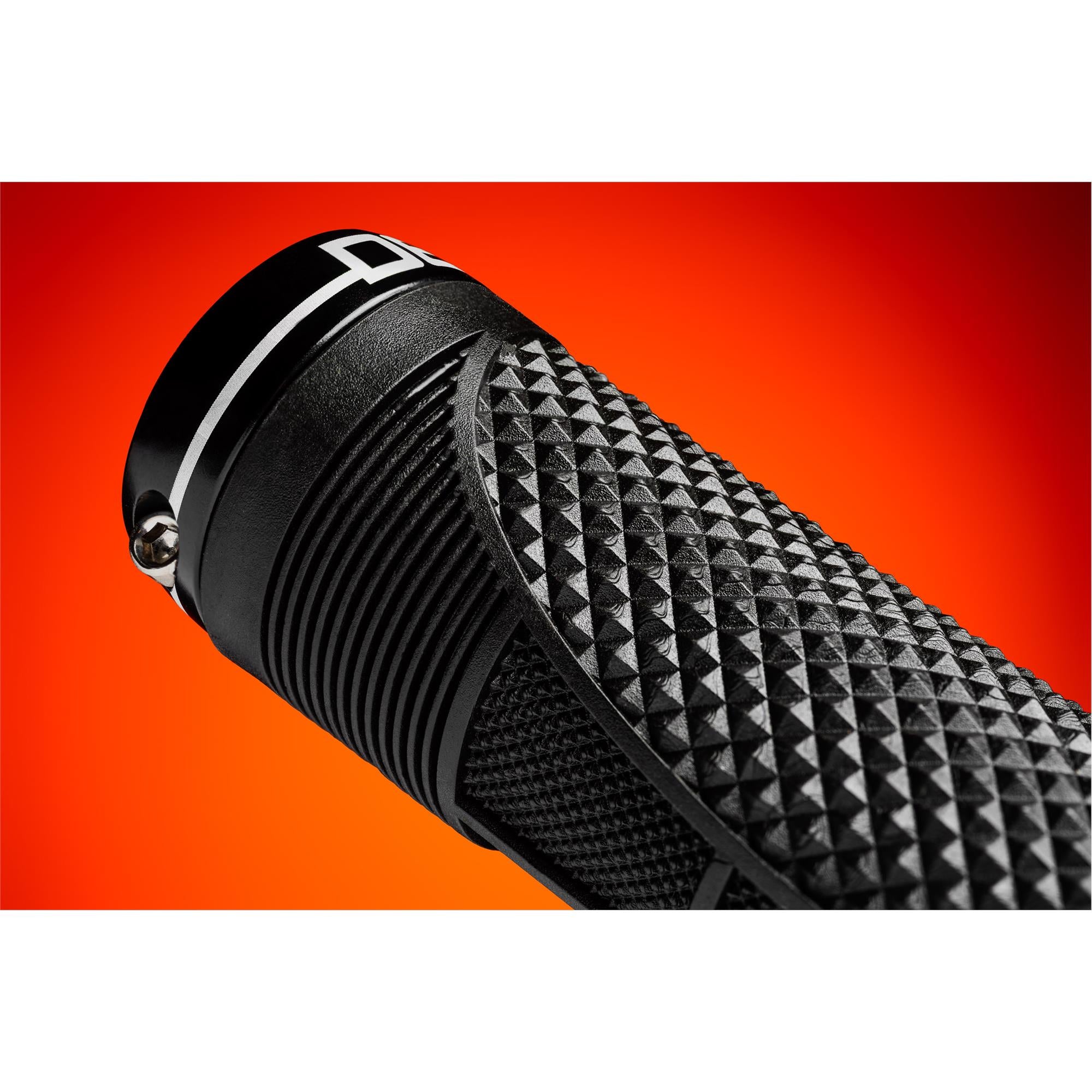 DEITY MEGATTACK Grips