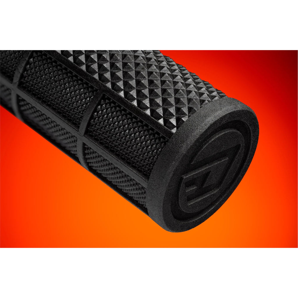 DEITY MEGATTACK Grips