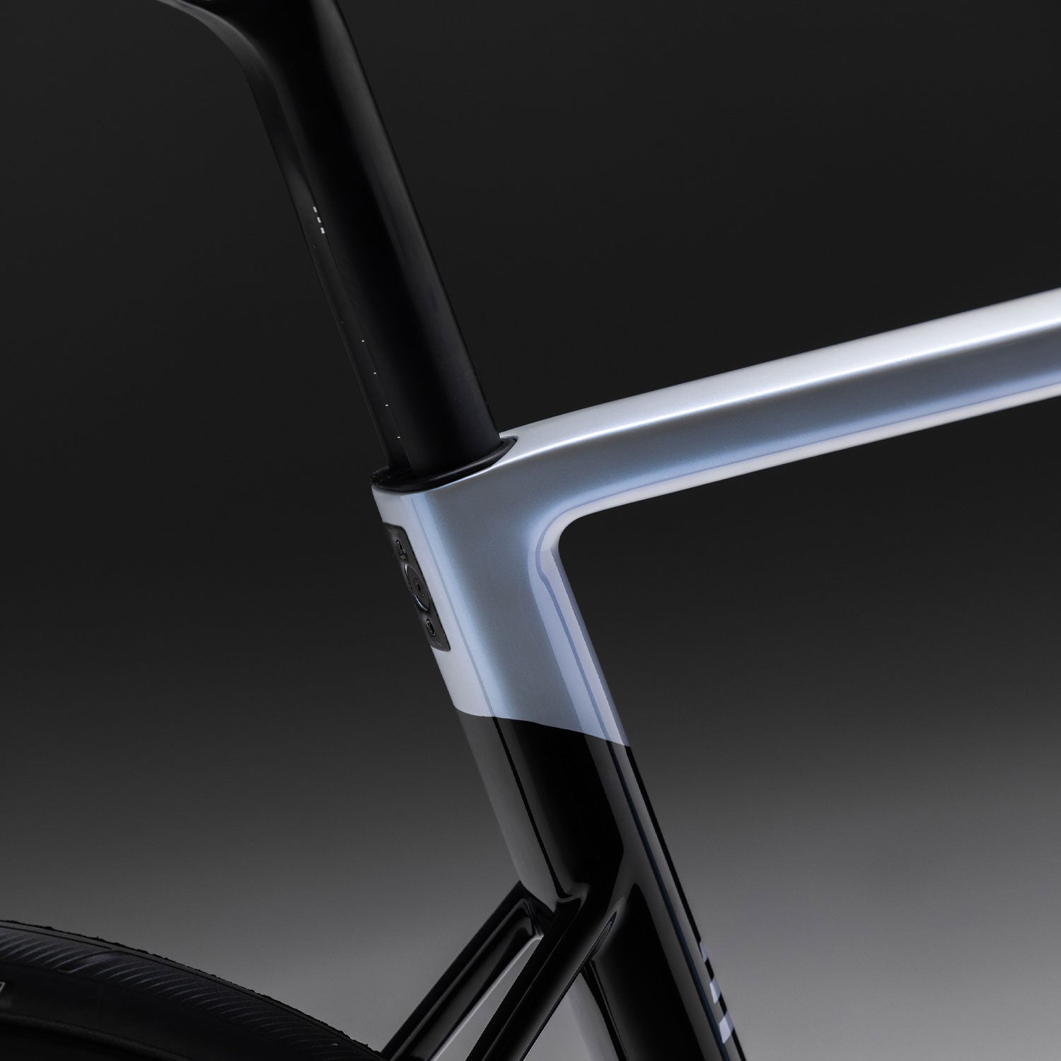 Basso Astra 105 Di2 Cosmic S