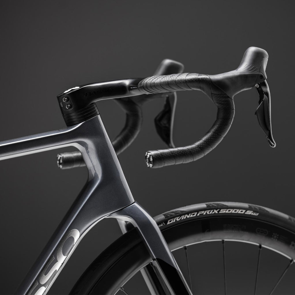 Basso Astra 105 Di2 Aksium