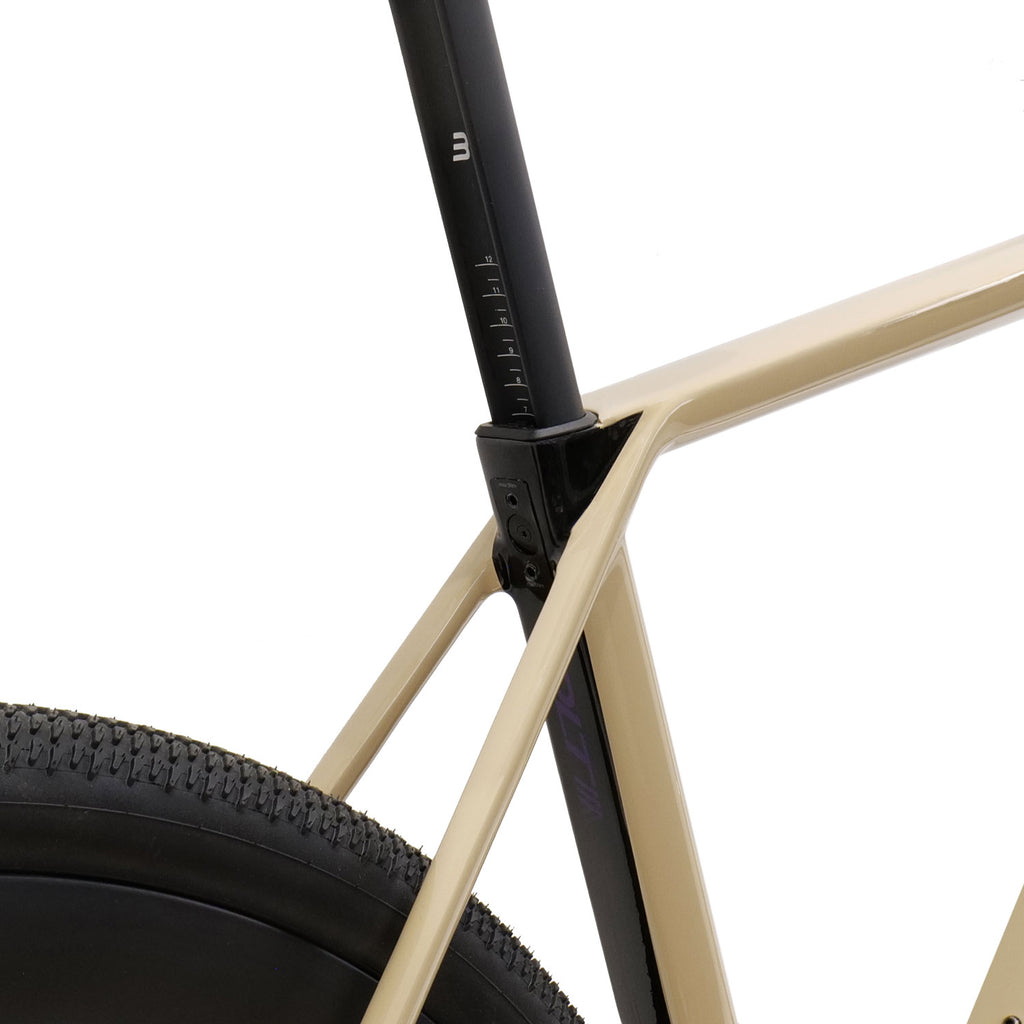 Basso Palta III GRX Di2 12x Carbon